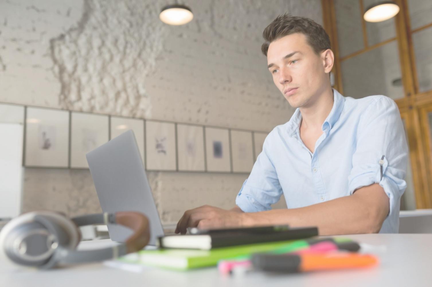 Future vision of borylenaxiva financial services with modern analysis tools and collaborative workspace